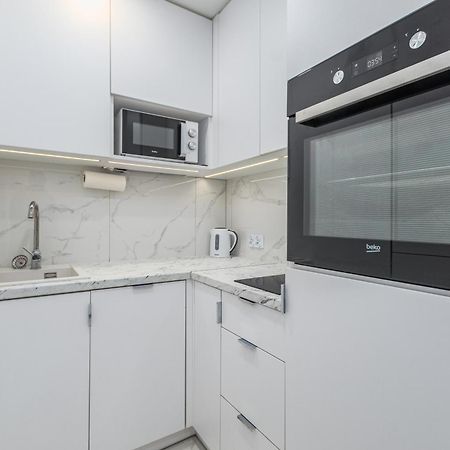 Jana Pawla II 20 A By Homeprime Varsó Kültér fotó